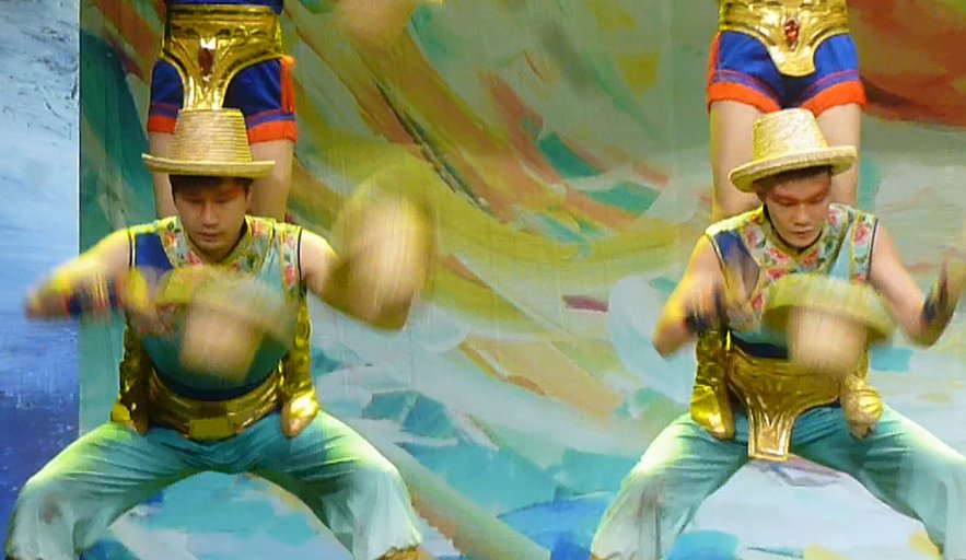 acrobatico china 2 B