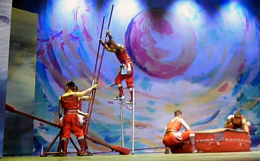 acrobatico china 32 B