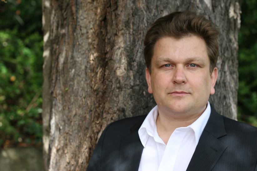 alexander schmalcz 6DFGRY