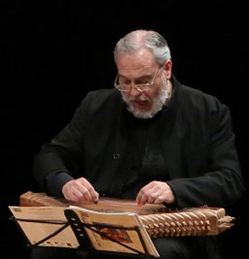 eduardo paniagua b