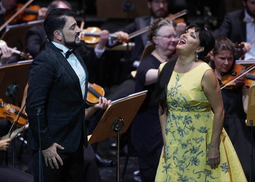 ConcNetrebko 0516 b