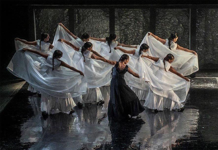 BAILARINAS DIAGONAL B